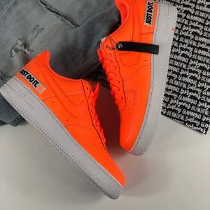 highlighter orange air force 1
